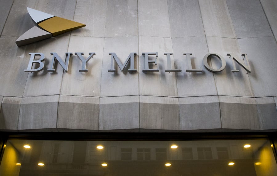 Στα 3,9 δισ. δολάρια τα έσοδα της Bank of New York Mellon