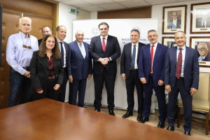 ΕΑΣΕ – Υπουργείο Οικονομικών: Συνάντηση για ενίσχυση της συνεργασίας δημόσιου και ιδιωτικού τομέα