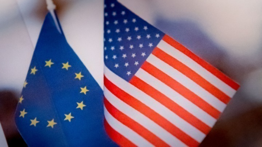 Τραμπ και φον ντερ Λάιεν διαπραγματεύονται στη Σκωτία για τους δασμούς