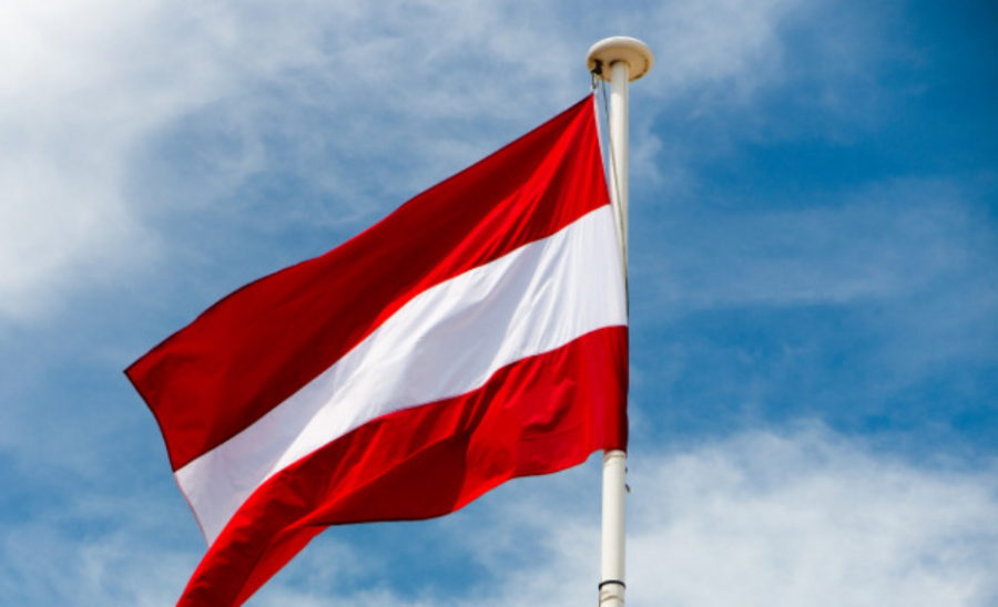 Αυστριακός καγκελάριος: Λίγες ημέρες μακριά το lockdown για τους ανεμβολίαστους