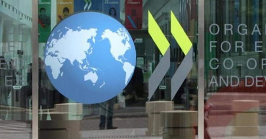 ΟΟΣΑ: Η ανάπτυξη της ελληνικής οικονομίας στο 2,4% εφέτος και 2% το 2024