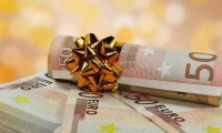 Στην τελική ευθεία οι αποφάσεις για επίδομα ακρίβειας τα Χριστούγεννα