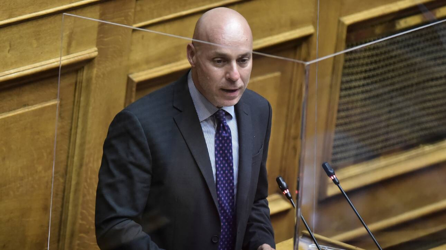 Αμυράς: Δωρεάν διάθεση καυσόξυλων σε ορεινά και παραδασόβια χωριά