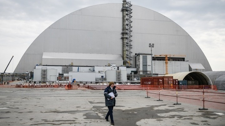 "Aυξημένα" τα επίπεδα ραδιενέργειας στο Τσερνόμπιλ λέει η Ουκρανία, "κανονικά" δηλώνουν οι Ρώσοι