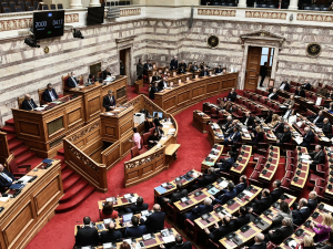 Υπερψηφίστηκε στην Ολομέλεια το ν/σ για τα «κόκκινα» δάνεια