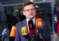 Συνομιλία Κουλέμπα - Μπλίνκεν για να ξεμπλοκάρουν οι εξαγωγές σιτηρών της Ουκρανίας