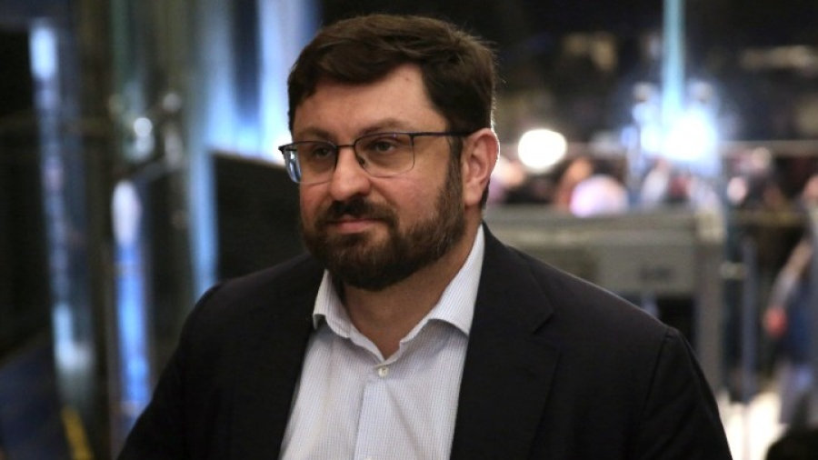 Στην ΕΛ.Α.Σ. του Τσίπρα προσχωρεί ο Κώστας Ζαχαριάδης