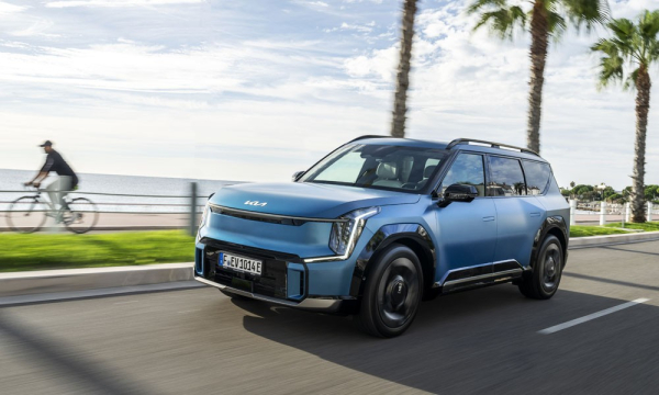 Kia EV9: Ένα ηλεκτρικό SUV από το μέλλον για το σήμερα