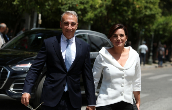 Όλγα Κεφαλογιάννη: Απέσυρε την αγωγή κατά του Μίνωα Μάτσα για τη συνεπιμέλεια των παιδιών τους