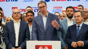 Σερβία: "Στα κόκκινα" η πόλωση ενόψει των βουλευτικών εκλογών- Το φοιτητικό κίνημα, "η σοβαρότερη απειλή" για τον Βούτσιτς