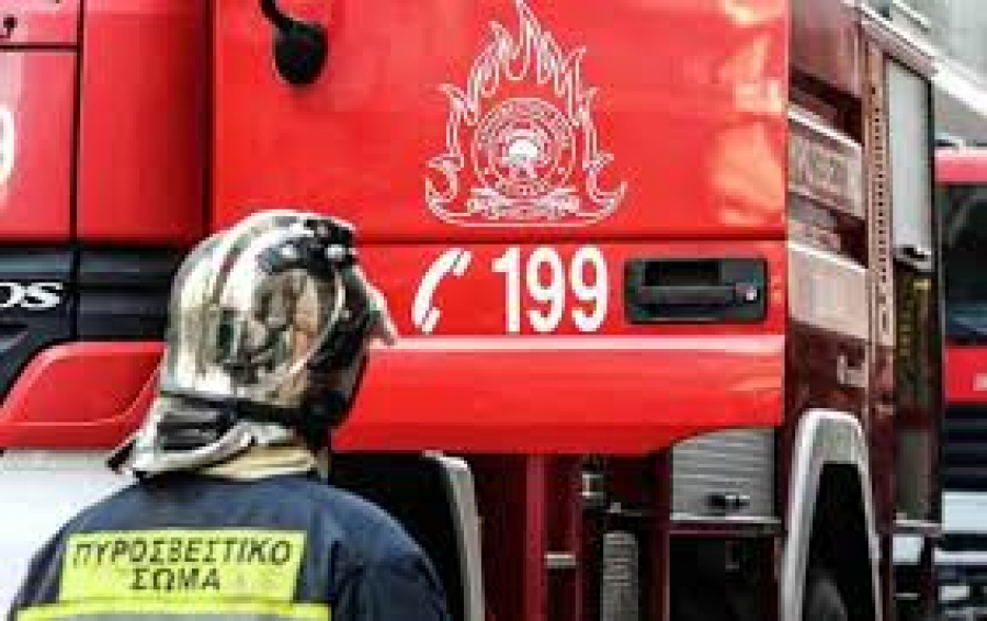 Ηράκλειο: Φωτιά στις Γούβες - Επιχειρούν 25 πυροσβέστες