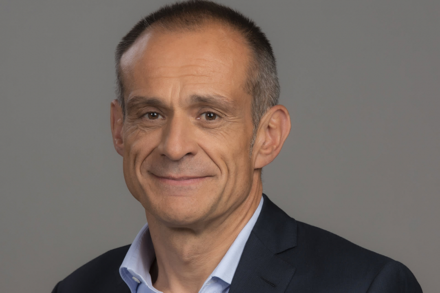 Schneider Electric: Top CEO για το 2021 ο Jean-Pascal Tricoire
