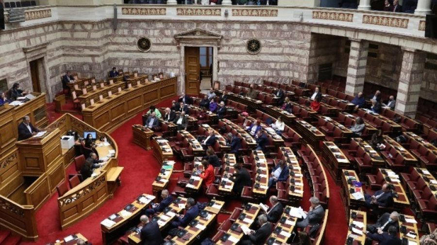 Βουλή: Ψηφίστηκε ο νέος Δικαστικός Χάρτης της χώρας