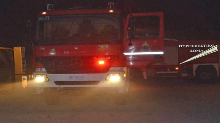 Δύο νεκροί από πυρκαγιά σε αποθήκη στο Κορωπί