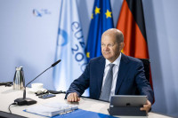 Γερμανία: Κατάργηση των φθηνών αεροπορικών εισιτηρίων εντός Ευρώπης εισηγείται ο Ο. Σολτς