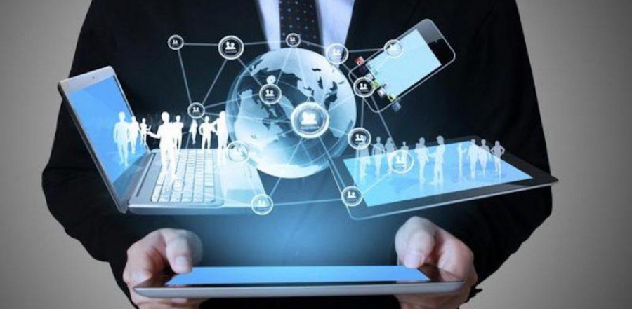 Η Microsoft συμβάλλει στο "ψηφιακό ταξίδι" των επιχειρήσεων