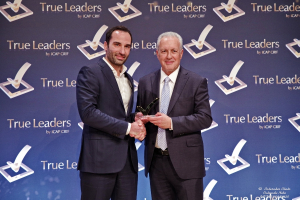 ΧΗΤΟΣ: Βραβεύτηκε ως «True Leader 2024» από την ICAP CRIF