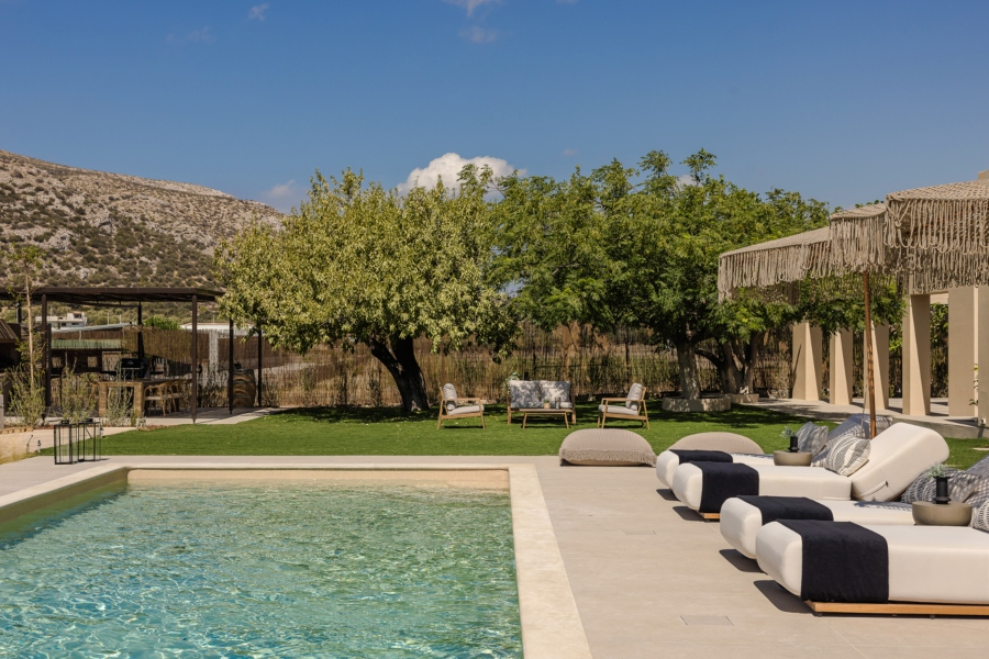 The Attican Villa &amp; Estate: Η νέα προσθήκη στα καταλύματα της Aria Hotels στην Ανάβυσσο