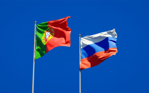 Η Ρωσία απελαύνει και 5 Πορτογάλους διπλωμάτες