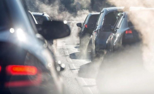 Γερμανία: Κατά 10% μειώθηκαν οι πωλήσεις καινούριων αυτοκινήτων το 2021