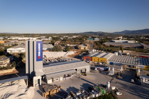 Η THRAKON επεκτείνεται στα ΗΑΕ και το Ομάν