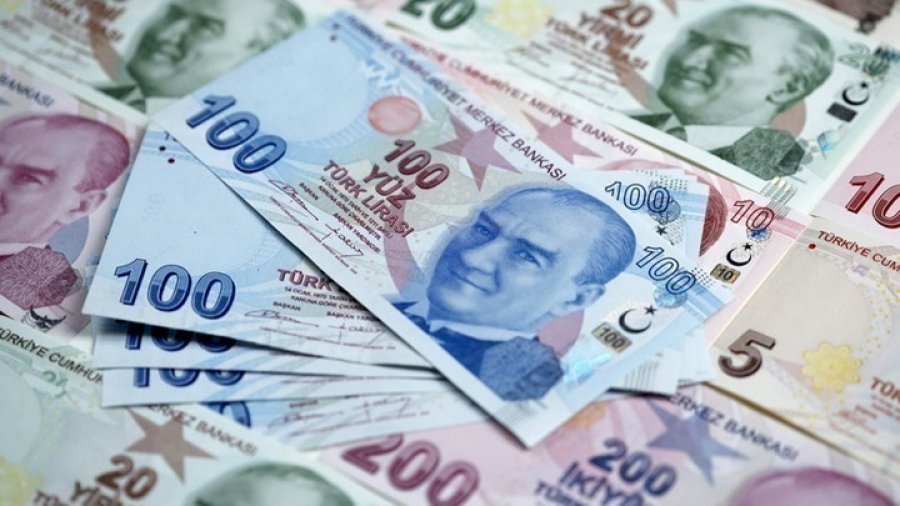 Ερντογάν: Διέταξε έρευνα για πιθανή χειραγώγηση του νομίσματος