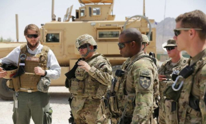 ΗΠΑ: Η πλειοψηφία των πολιτών δεν επιθυμεί την ανάπτυξη του στρατού στις πόλεις (Reuters/ Ipsos)