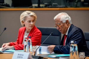 Στο Κίεβο η Ούρσουλα φον ντερ Λάιεν και ο Αντόνιο Κόστα για την 4η επέτειο από την εισβολή της Ρωσίας