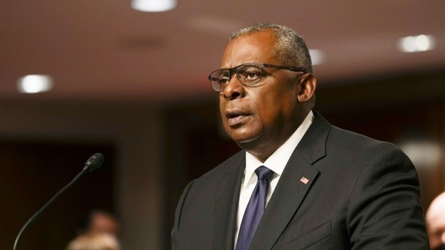 ΗΠΑ: Στη ΜΕΘ ο υπ. Αμυνας Όστιν - Μεταβίβασε τις εξουσίες του στην υφυπουργό του