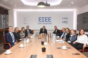 Συμφωνία συνεργασίας ΠΟΣΕΑ και ΕΣΕΕ για τους Εθελοντές Αιμοδότες