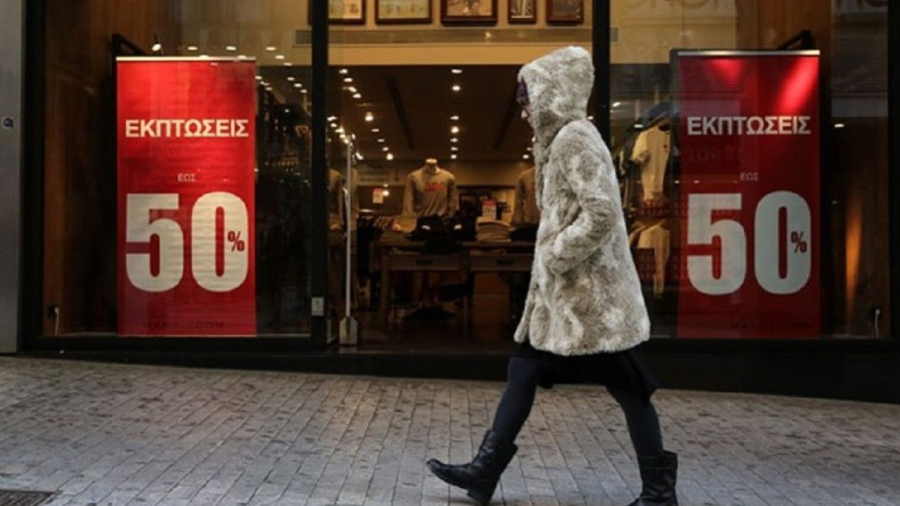 Χειμερινές εκπτώσεις: Ανοιχτά τα καταστήματα την Κυριακή.