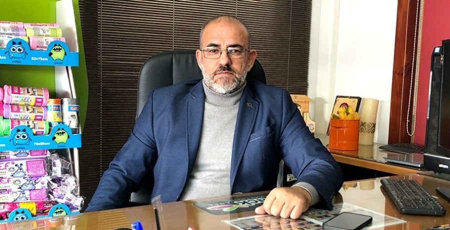 Ο ceo Τρίχος Γαβριήλ