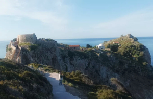 Eγκαινιάστηκε το εμβληματικό Κάστρο Σκιάθου από την υπουργό Πολιτισμού - Έργα αποκατάστασης και συντήρησης