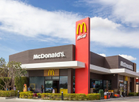 McDonalds: Πουλάει τις δραστηριότητες στη Ρωσία
