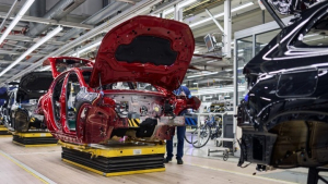 Γερουσιαστές καλούν τον Τραμπ να απαγορεύσει την κατασκευή κινεζικών αυτοκινήτων στις ΗΠΑ