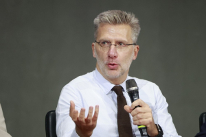 Άκης Σκέρτσος: Στήριξη της κοινωνίας με δημοσιονομική υπευθυνότητα