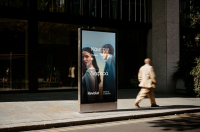 Revolut: Η νέα καμπάνια «Build It Better» ανατρέπει το αφήγημα γύρω από το οικονομικό άγχος
