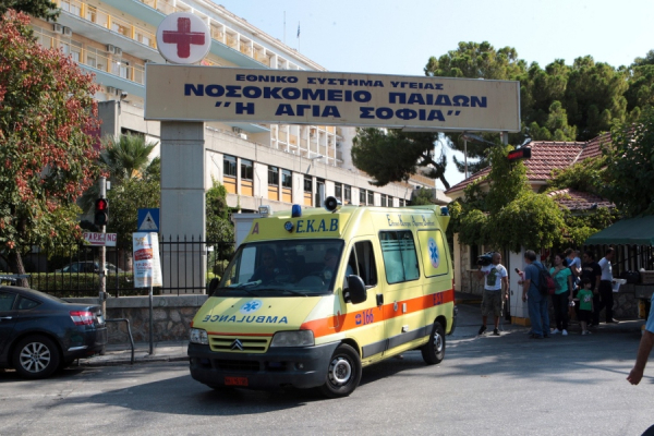 Σοκ στο Χαϊδάρι: Μαθήτρια έπεσε από πρώτο όροφο σχολείου - Νοσηλεύεται διασωληνωμένη στη ΜΕΘ