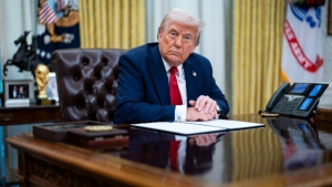 Τραμπ: Δασμοί ως 250% στα φάρμακα