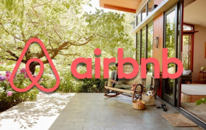 Γαλλία: Τουλάχιστον ένα κατάλυμα Airbnb στο 81% των δήμων