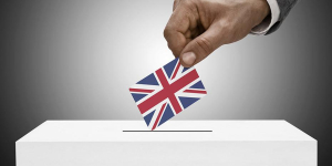 Βρετανία: Μεγάλες απώλειες για τους κυβερνώντες Συντηρητικούς στις τοπικές εκλογές