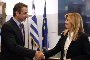 Μητσοτάκης για Γεννηματά: Την αποχαιρετώ με σεβασμό, έγινε σύμβολο θάρρους για όλες τις γυναίκες