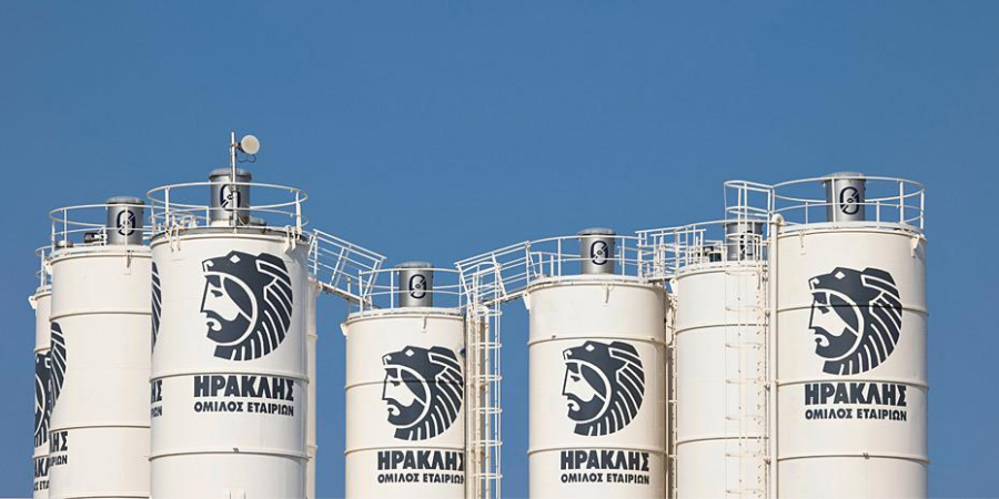 Όμιλος ΗΡΑΚΛΗΣ: Εγκατάσταση φωτοβολταϊκών πάρκων στα εργοστάσιά του