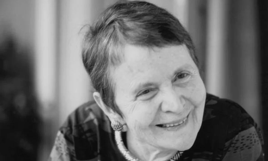 Η εξόδιος ακολουθία της Ελένης Γλύκατζη – Αρβελέρ στην Ιερά Μητρόπολη Αθηνών