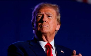 Τραμπ: Συνεχίζει να υπερασπίζεται την αποτελεσματικότητα των αμερικανικών πληγμάτων παρά τις διαρροές