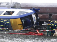 Βαυαρία: 4 νεκροί και δεκάδες τραυματίες, έως τώρα, σε σιδηροδρομικό δυστύχημα