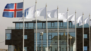 Η Ισλανδία κάνει το πρώτο βήμα στην αποκρατικοποίηση των τραπεζών που κατέρρευσαν το 2008