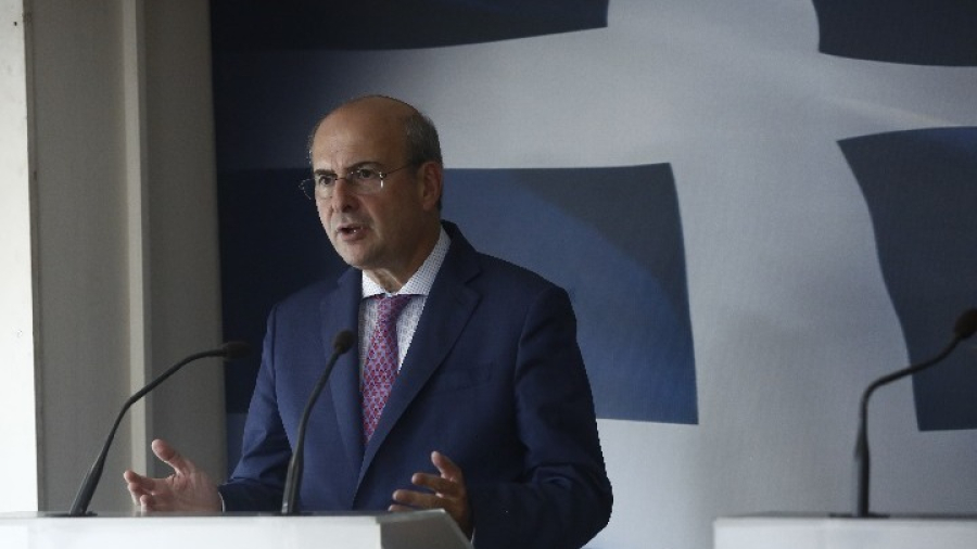 Χατζηδάκης: Η Ελλάδα παραμένει στον δρόμο δημοσιονομικής σταθερότητας και μεταρρυθμίσεων
