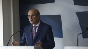 Χατζηδάκης: Η Ελλάδα παραμένει στον δρόμο δημοσιονομικής σταθερότητας και μεταρρυθμίσεων