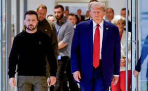 Ο Ζελένσκι στην Ουάσινγκτον: Συμφωνία για τις σπάνιες γαίες με «αγκάθι» τις εγγυήσεις ασφαλείας